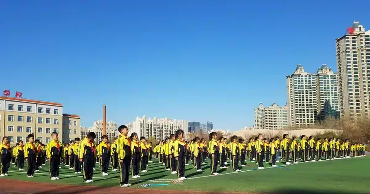 长春市南关区苗圃小学精彩大课间活动