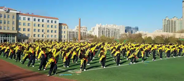 长春市南关区苗圃小学精彩大课间活动