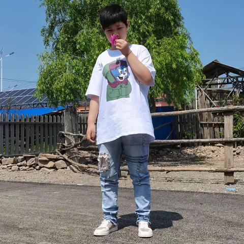 家人们好，我明天家里有事儿明天不能发了后天还能来阿请不要着急！😃