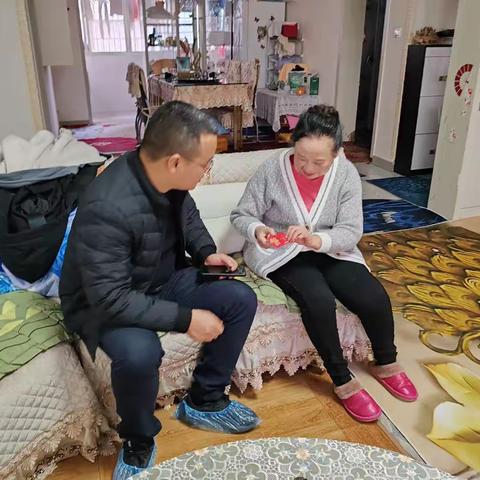 市检察院派专人走访看望文定国、王月明同志