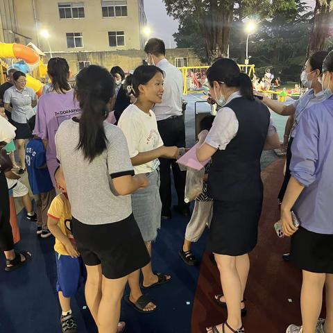 青岛银行威海文登支行积极开展金融知识宣传