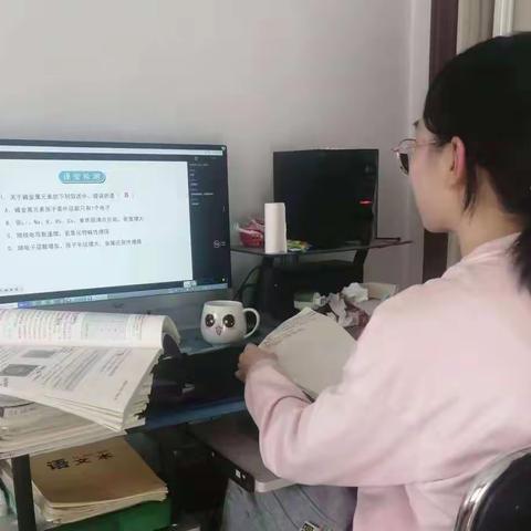 璀璨星辰，照亮前行