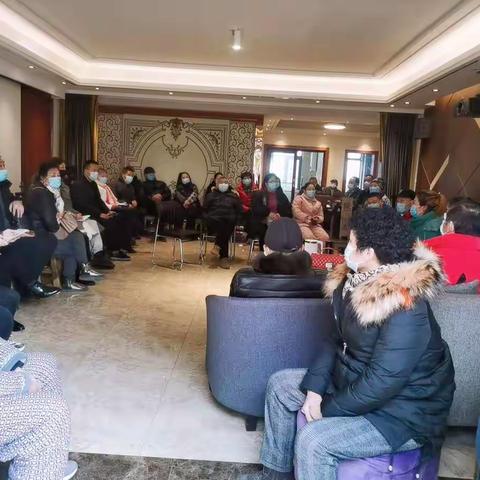 红房子小区第一届业委会换届选举大会顺利召开