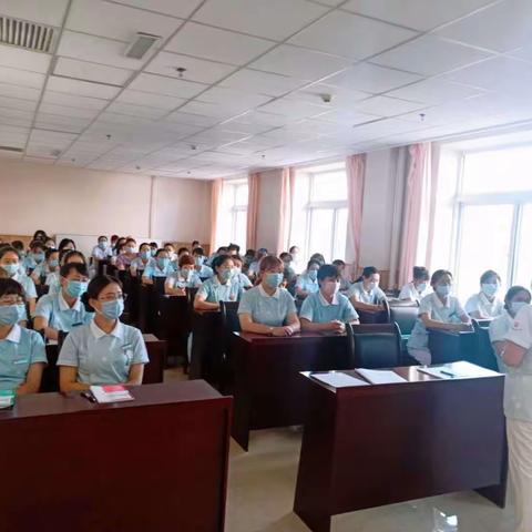 时光，淡浓相宜；学习，知行相伴—抚顺市妇幼保健院护理部开展业务培训