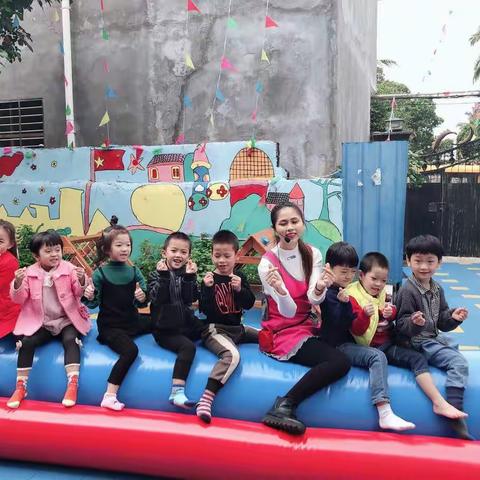 爸爸妈妈宝贝祝你平安夜圣诞节快乐❤️