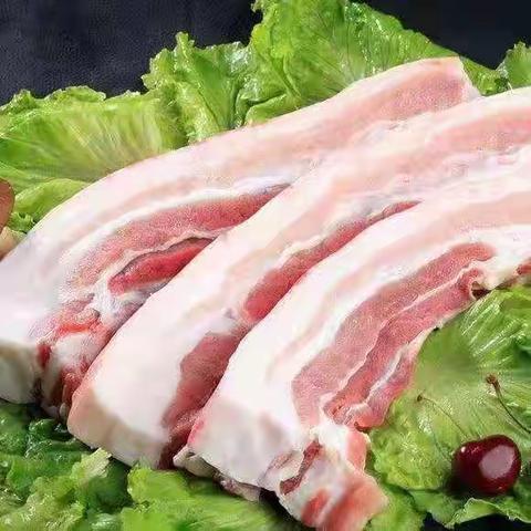 佳华超市8月25日 月末超级爆品：五花肉劲爆价8.98元一斤