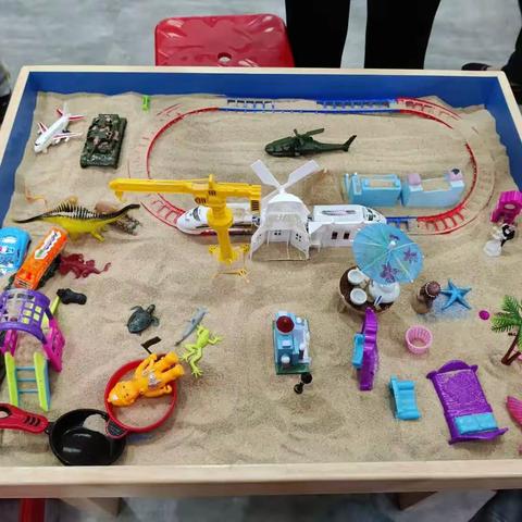 “沙绘世界 以心交流”儿童团体沙盘游戏体验活动（第二期）