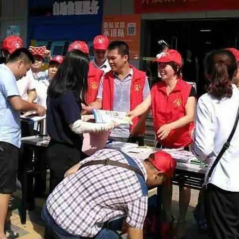 国兴街道米铺社区开展“发扬见义勇为精神，弘扬社会正义正气”宣传活动