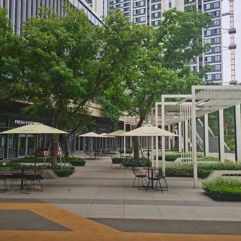 6月-成都万科高线公园