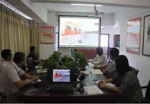 市社科联组织全体干部职工观看“伟大历程辉煌成就——庆祝中华人民共和国成立70周年大型成就展”网上展馆