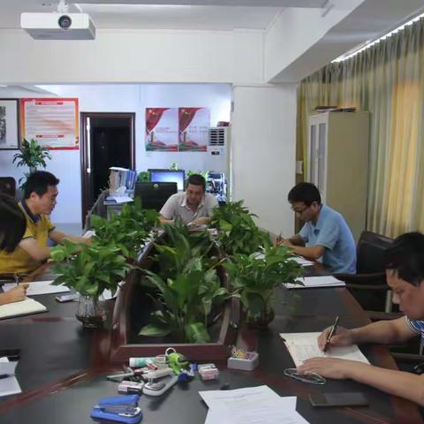 三亚市社科联开展“不忘初心、牢记使命”专题民主生活会会前集中学习