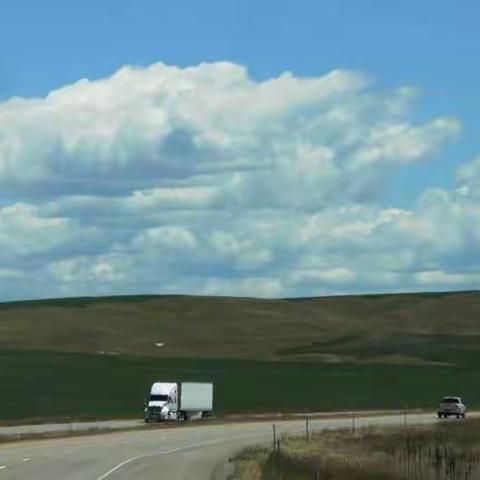 美国“黄石、大提顿公园”之旅（之二）去往黄石公园的途中