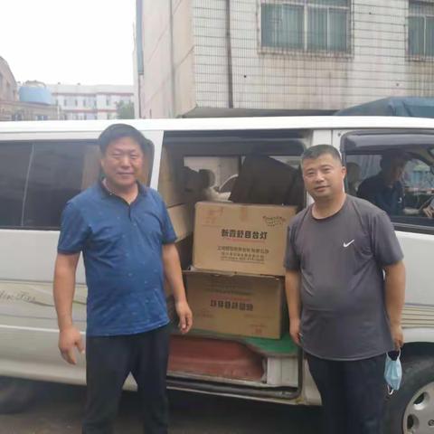 爱心企业捐赠物资  助力创城工作