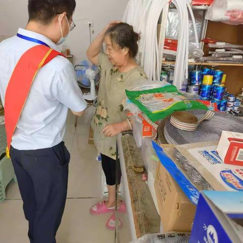 沧州银行广场支行整治拒收现金宣传活动