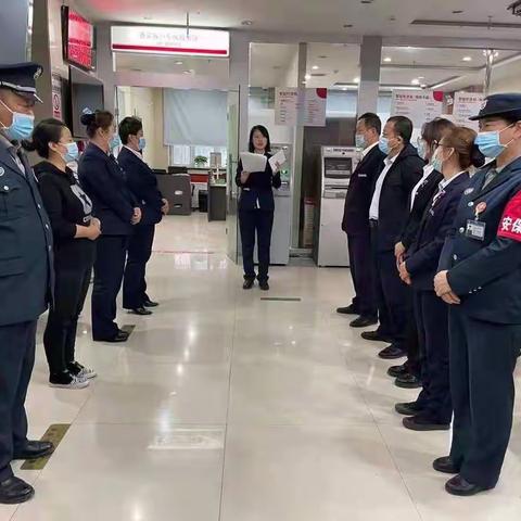 工行哈密百花路支行积极落实开展支付系统宣传活动