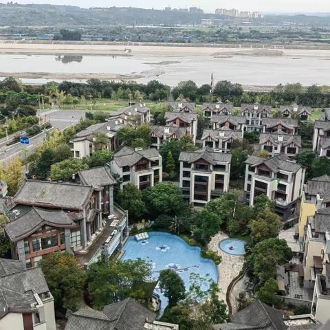 ❤️🔑 东坡院子，产权90，实际120，套四双卫，带车位，中间楼层，报价96.8，随时看房V666025