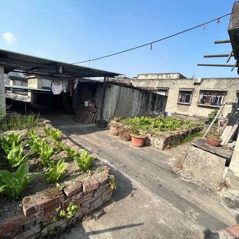 ❤️🔑眉一中学校，2/2/1，产权69，5跃6外跃，停车方便，全屋实木家具，装修非常新，报价29.8，v666025