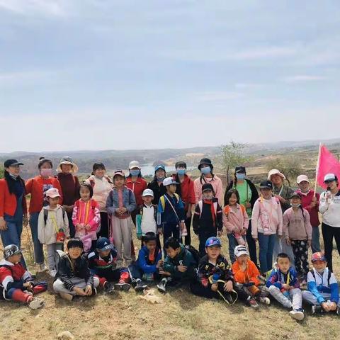 2023颖慧尔行走的课堂---麻黄梁地质探秘第二期【周六单日】