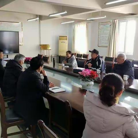 宣传口党总支在沂源一中考核退休支部工作