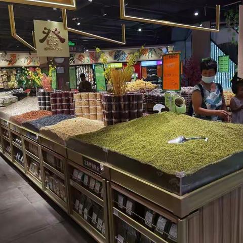 光谷店亮点陈列