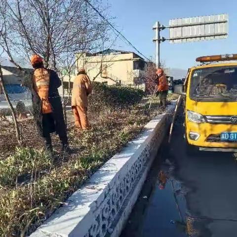 提升道路通行环境     创建美丽涉县