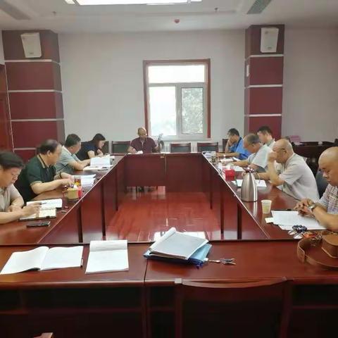 山大路街道纪工委组织召开村改居社区学习《历城区村（居）干部违反廉洁履行职责若干规定责任追究办法》专题会议