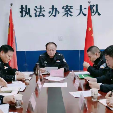 市局一级高级警长任建民到交巡警支队执法办案中心调研指导工作