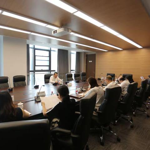 重庆分行召开商户业务发展工作会