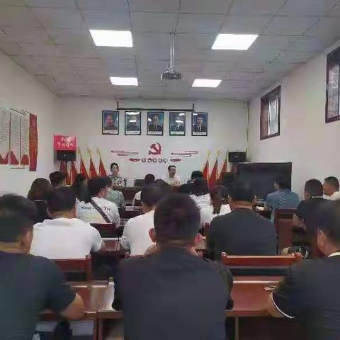 星期四下午6点李主席召开5个村在西袁庄开互查厕所会议，7点半开始了我们的排查工作，9点半回办公室评比打分！