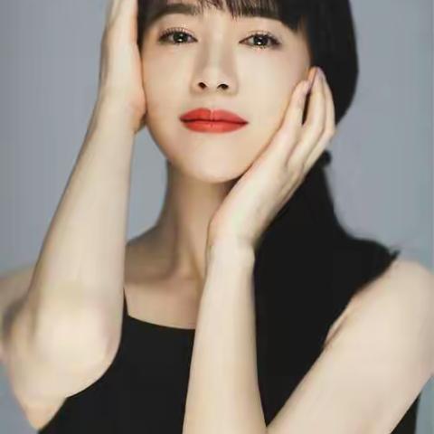 演员……左小青（转载）