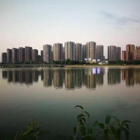 旌湖夜色之美