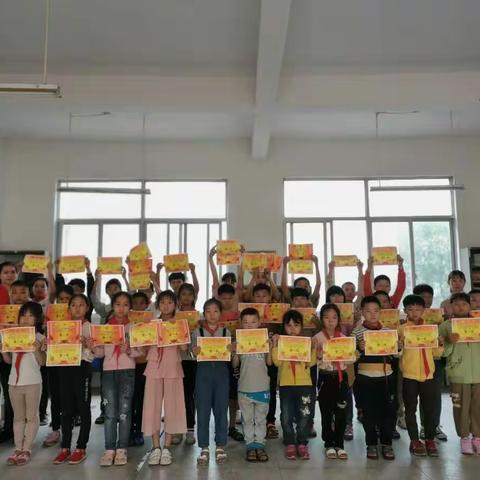 “跳出活力，踢出魅力”—记赣州市沙河龙村小学第五届跳绳、踢毽子比赛