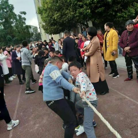 观音井小学迎来了第六届校运会