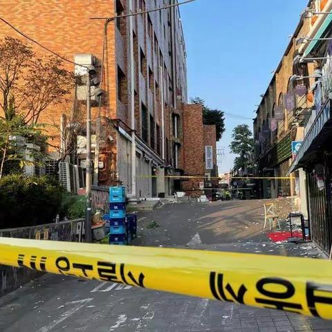 珍爱生命，预防踩踏—太三小预防拥挤踩踏安全教育