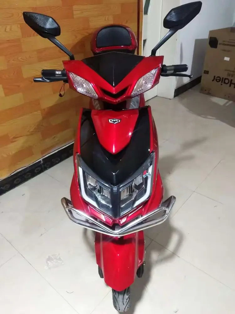 金卓玛电动车 定货15辆 送简易款金丝猴1辆 时间有限抓紧定购 活动