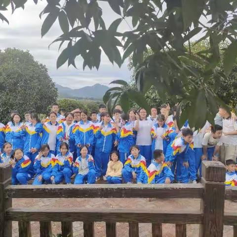 2023铜仁一中初级中学七年级（26）班“点燃激情，励志感恩”秋季研学实践活