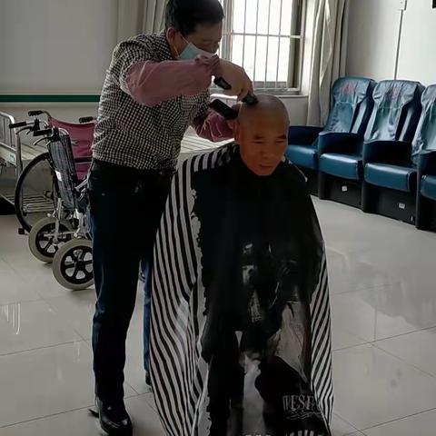 情满人间四月天