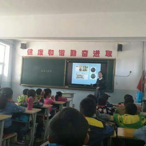 优秀班主任——贺宇燕