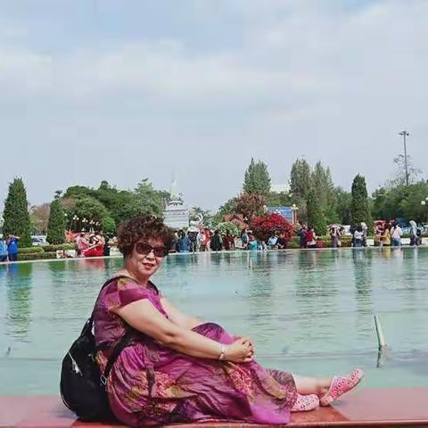 老挝之行五万象塔銮、凯旋门俯瞰全景