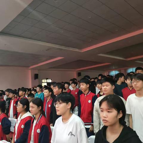 陕州区新时代精英学校九（1）班第5周周报