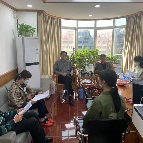 立案庭党支部召开2022年度组织生活会和民主评议党员会