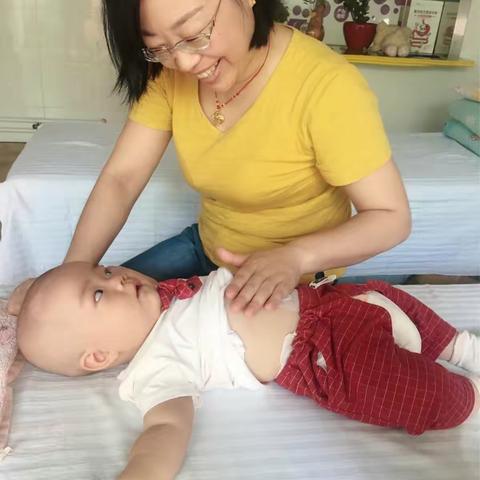 宜家小儿推拿，一切为了孩子！