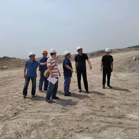 区应急管理局深入基层一线督导检查安全生产和防汛工作