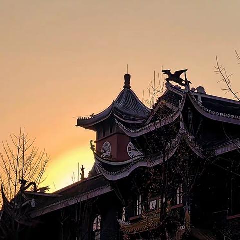 华西校园古建筑雕塑（手机版）