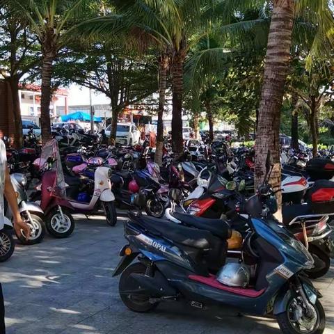 家校携手共进步    你我同心创辉煌