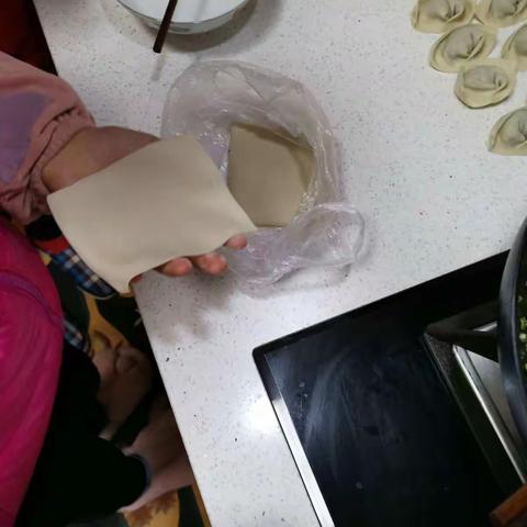 包馄饨
