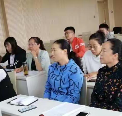 保康三中新上岗教师培训交流会