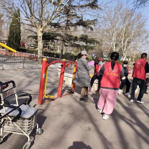 清涧街道办华毓社区开展辖区内森林防火宣传