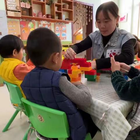 瑞儿坊幼儿园乐高课—不倒翁