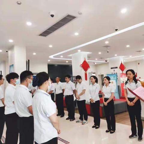 “三新”员工培训会，合规标兵讲合规